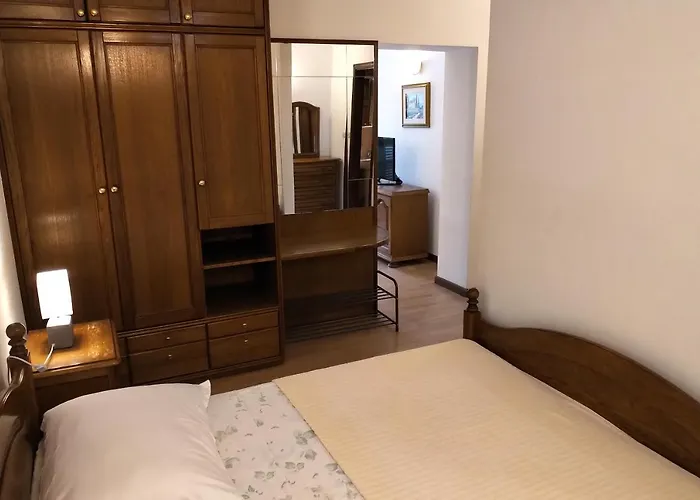 Апартаменты Sun Брела